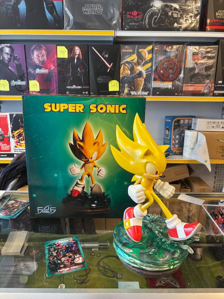 Sonic The Hedgehog Modern Super Sonic Statue F4F, Verzamelen, Overige Verzamelen, Zo goed als nieuw, Ophalen of Verzenden
