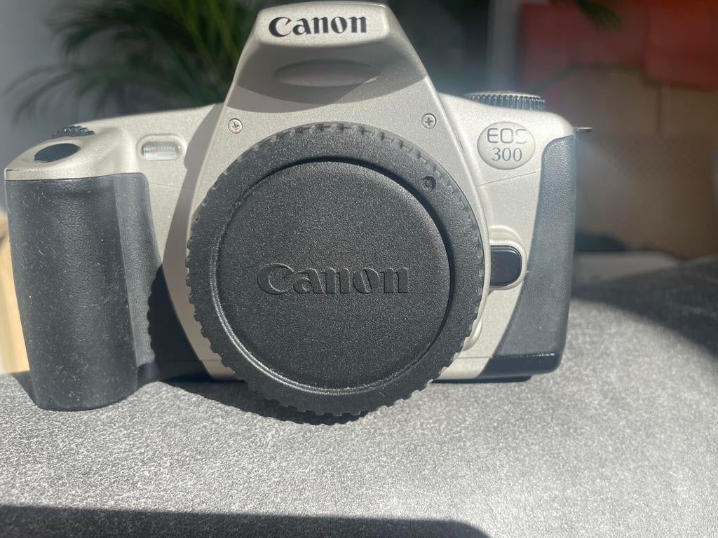 Canon EOS 300 body, gebruikt - Analoge spiegelreflexcamera, Ophalen of Verzenden, Gebruikt, Spiegelreflex, Canon