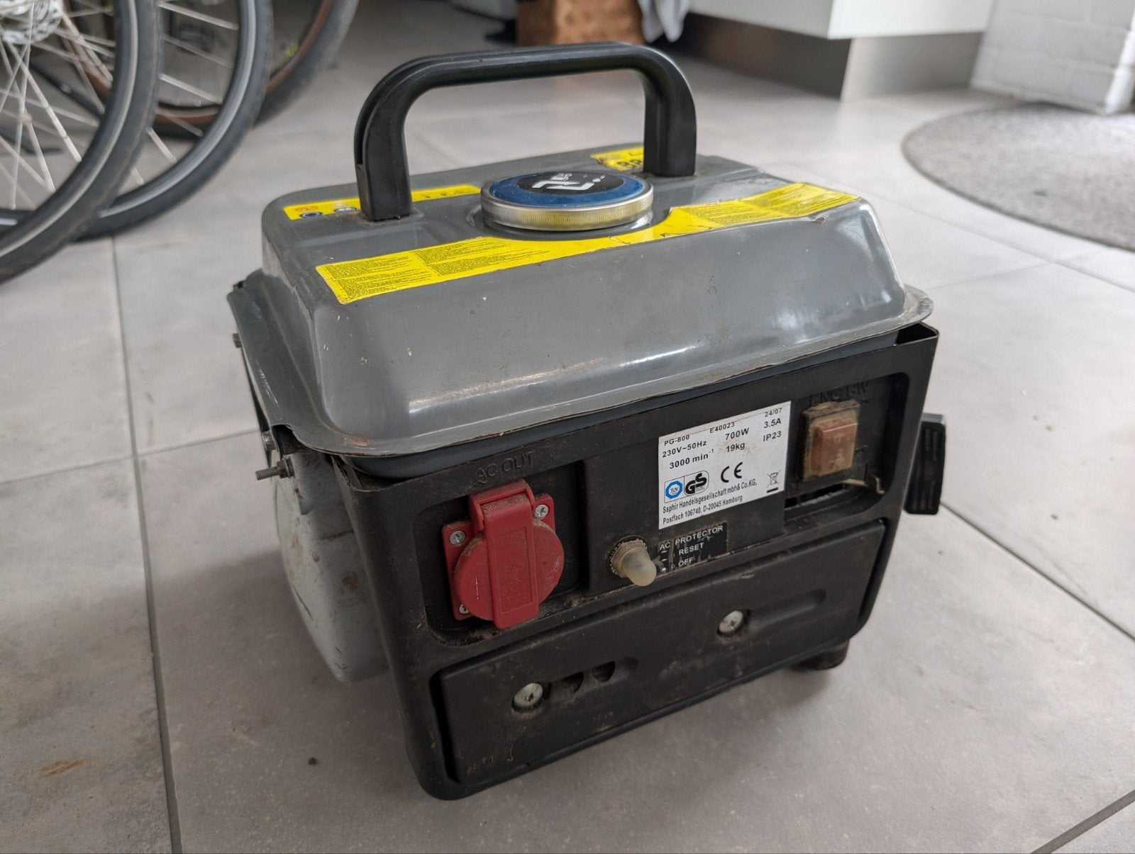 Compacte aggregaat 700W - Gebruikt, Ophalen, Gebruikt