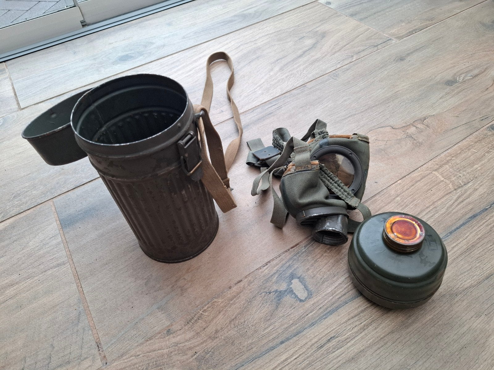 Duits gasmasker, Verzamelen, Militaria | Tweede Wereldoorlog, Ophalen of Verzenden, Landmacht, Duitsland, Overige typen