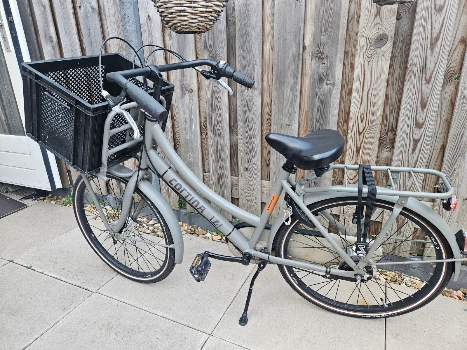 Cortina U4 Transportfiets 24inch, Fietsen en Brommers, Fietsen | Dames | Damesfietsen, Versnellingen, Zo goed als nieuw, Minder dan 47 cm