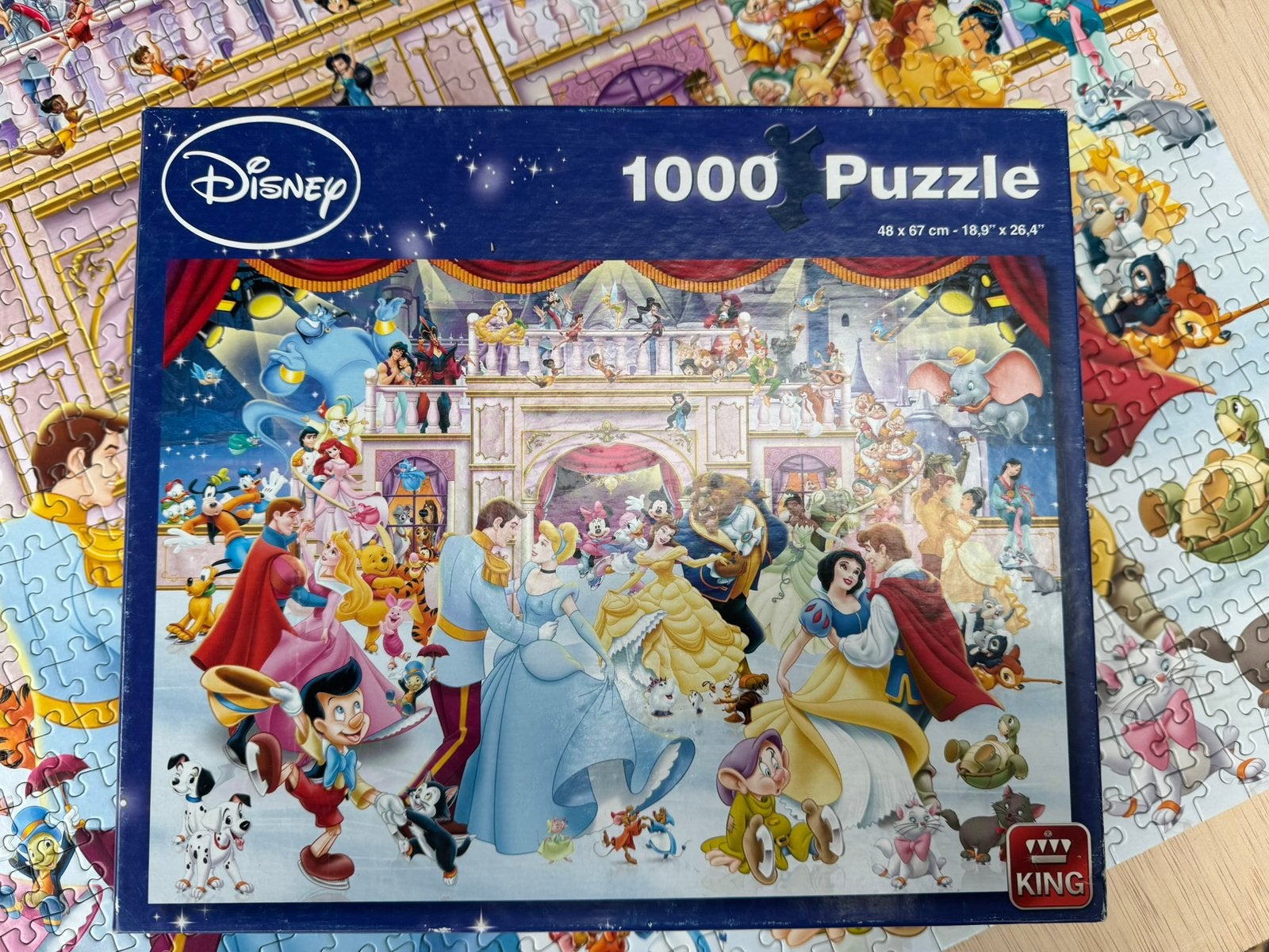 King Disney puzzel 1000 stukjes compleet, Ophalen of Verzenden, 500 t/m 1500 stukjes, Gebruikt, Legpuzzel