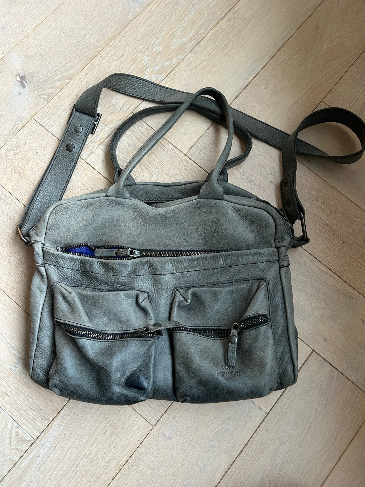 Leren tas Fred de la Bretoniere - Gebruikt, Ophalen of Verzenden, Gebruikt, Grijs, Handtas