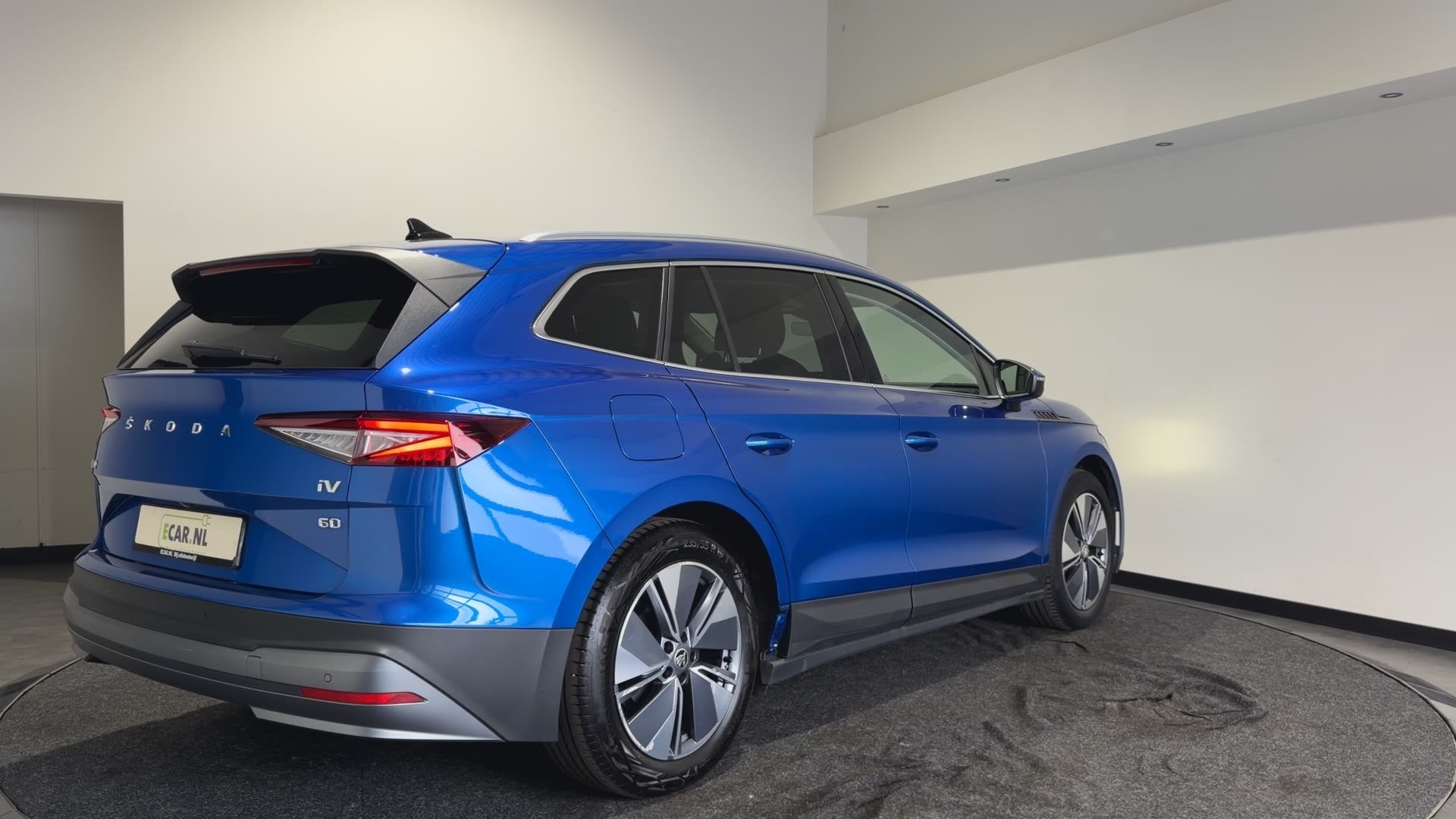 Skoda Enyaq iV 60 | SOH 92,6 %| Trekhaak | Comfort pluspakke, Automaat, 390 km, Achterwielaandrijving, Huisgarantie