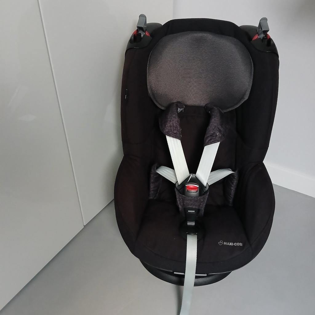 Maxi Cosi Tobi Autostoel Nomad-black ZGAN 9-18 kg, Ophalen, Autogordel, 9 t/m 18 kg, Zo goed als nieuw