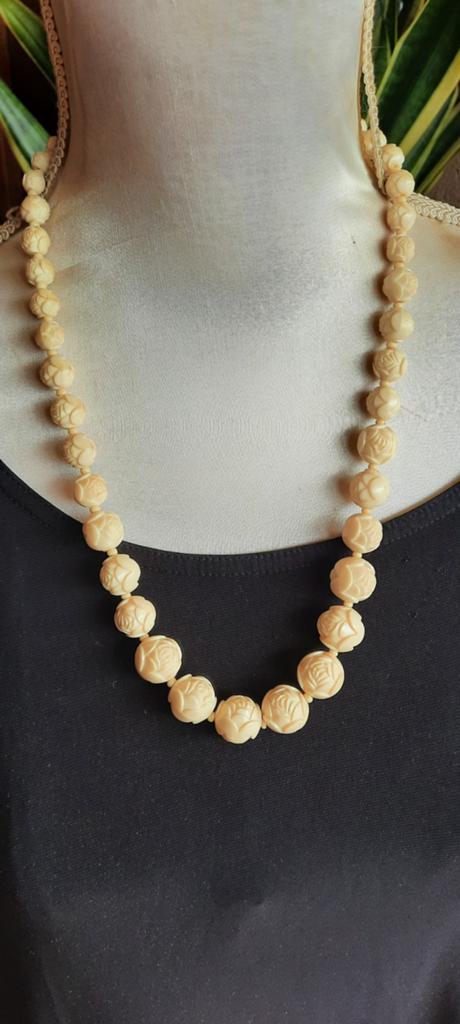 Antieke ketting, celluloïd, jaren50., Ophalen of Verzenden, Overige materialen, Ketting