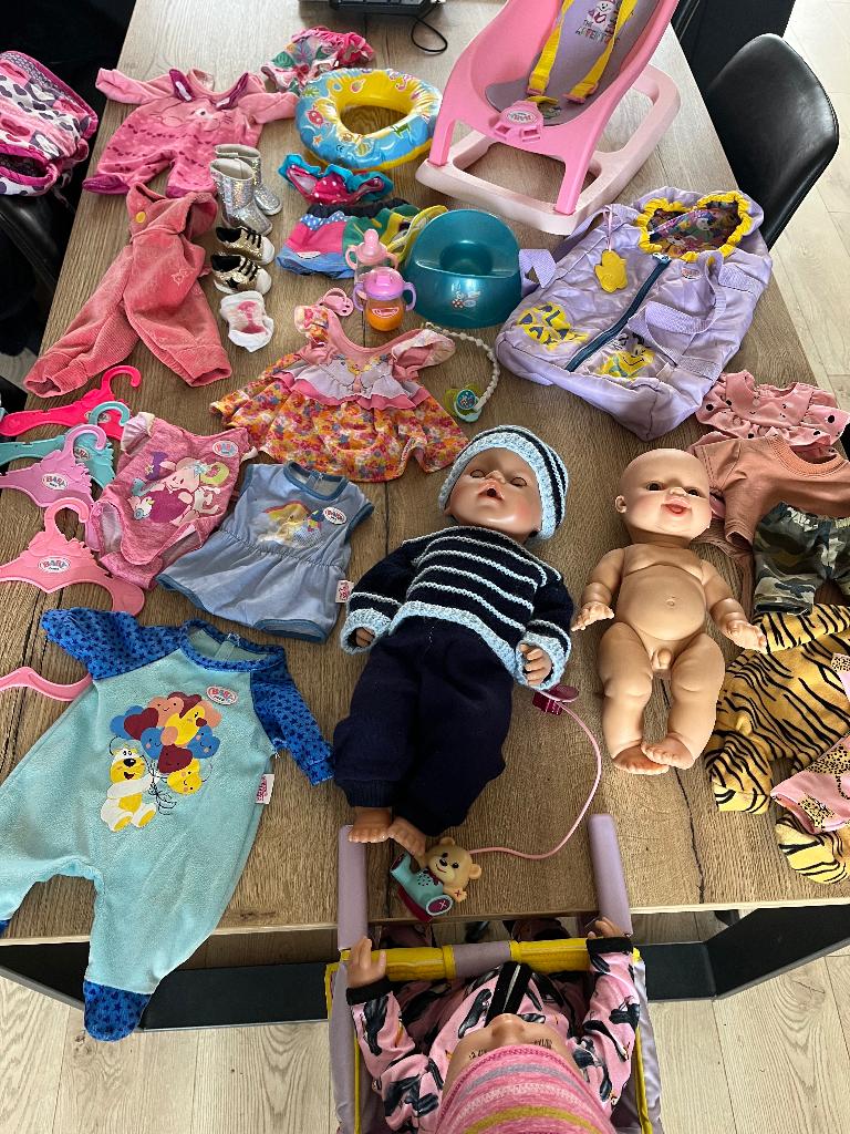 Grote set baby Born en meer, Ophalen of Verzenden, Zo goed als nieuw, Babypop