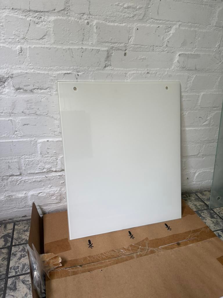 Ikea Malm (melk) glas, Ophalen of Verzenden, Zo goed als nieuw, Glasplaat, Minder dan 80 cm