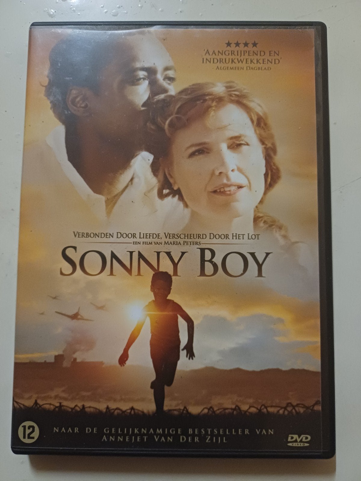 Sonny Boy, Vanaf 12 jaar, Ophalen of Verzenden, Zo goed als nieuw