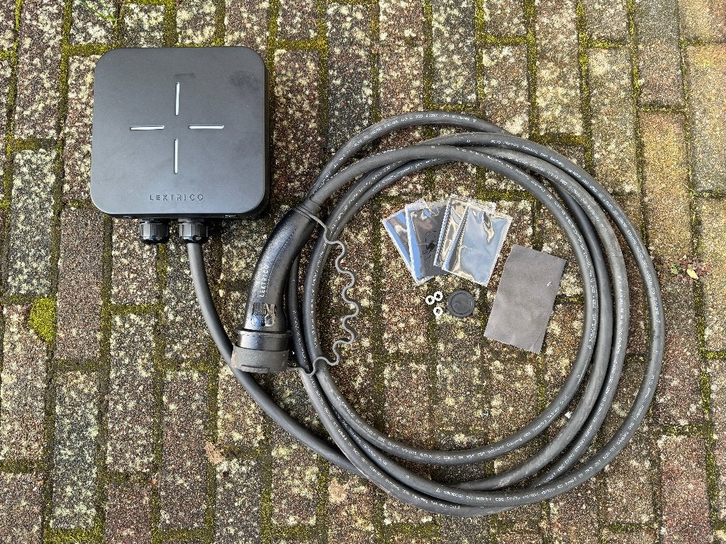 Lektrico TRI Safe 22 kW laadpaal met vaste Type 2-kabel, Ophalen of Verzenden, Zo goed als nieuw, Laadpaal