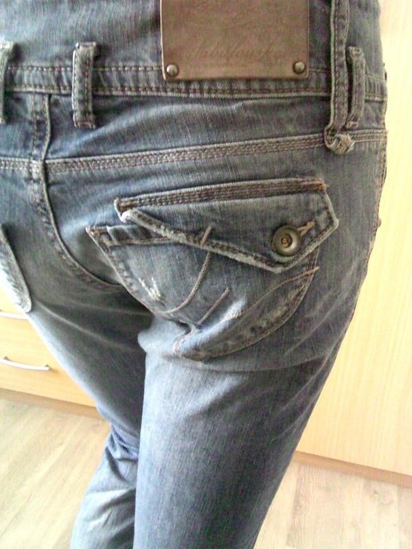 Fornarina Kitty stretch jeans maat 27, Kleding | Dames, Spijkerbroeken en Jeans, Verzenden, Gedragen, Blauw, W27 (confectie 34) of kleiner