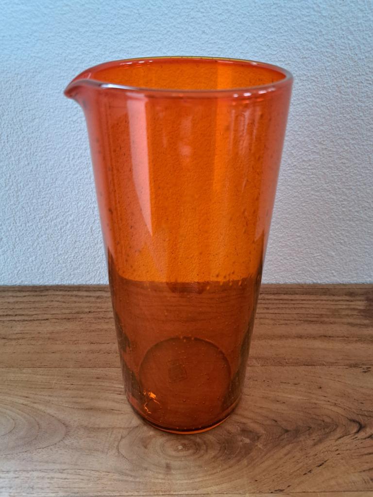 Vintage Anthony Design Holland oranje glazen vaas/karaf, Oranje, Ophalen of Verzenden, Minder dan 50 cm, Glas