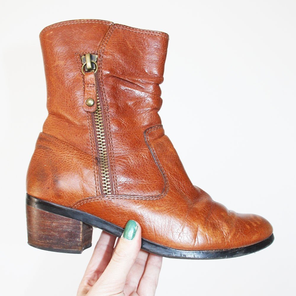 Zeer Mooie Vintage Gabor Laarsjes -s14 (Maat 5/38) € 55,-, Kleding | Dames, Schoenen, Bruin, Lage of Enkellaarzen, Gabor, Ophalen of Verzenden