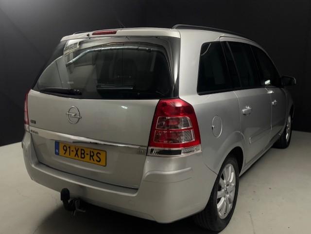 Opel Zafira 1.8 Temptation *7 persoons* (bj 2007), Auto's, Gebruikt, 4 cilinders, Origineel Nederlands, Zilver of Grijs