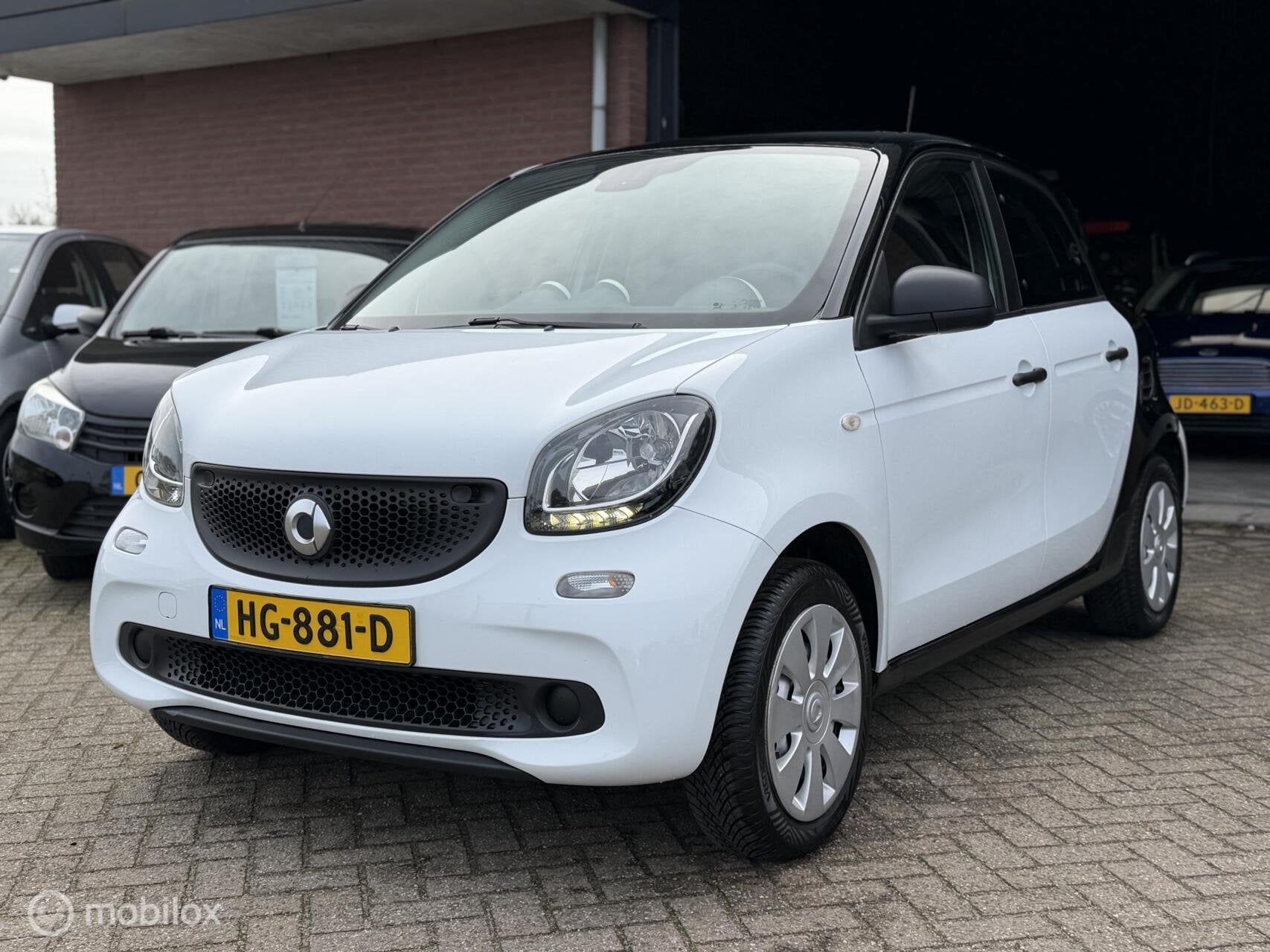 Smart forfour 1.0 Pure AIRCO|CRUISE|APK|ELEKT.RAMEN!, Auto's, Gebruikt, 4 stoelen, Wit, Origineel Nederlands