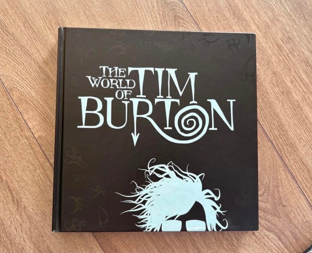 The World of Tim Burton boek, Ophalen of Verzenden, Zo goed als nieuw, Overige onderwerpen