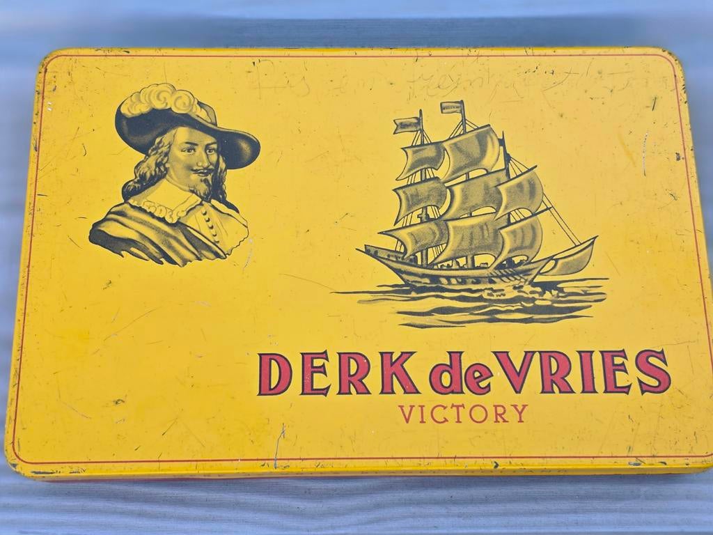 Derk de Vries Victory sigaren blik Bladel, Verzamelen, Ophalen of Verzenden, Gebruikt, Overige