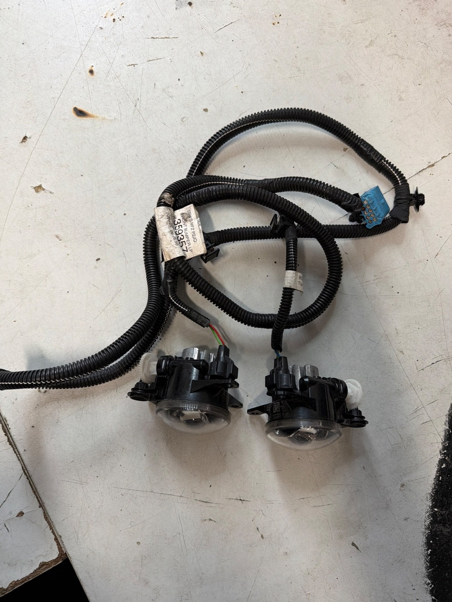Opel corsa f mistlamp lamp kabelboom 9835935780, Auto-onderdelen, Gebruikt, Opel Automobile GmbH, Ophalen of Verzenden, Kontakt@opel-infoservice.de