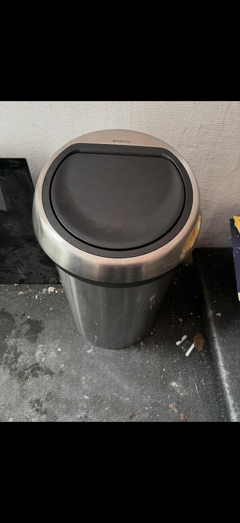 Brabantia touch bin 60l, Ophalen, Gebruikt, 50 tot 75 cm, 40 liter of meer