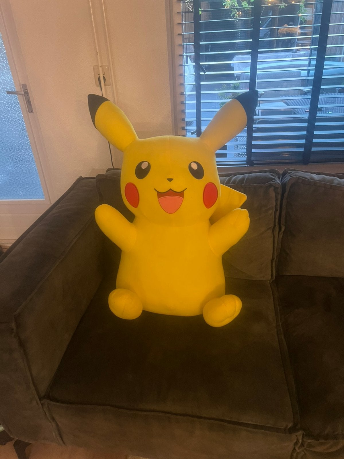 Pikachu knuffel groot, Ophalen of Verzenden, Zo goed als nieuw, Overige typen