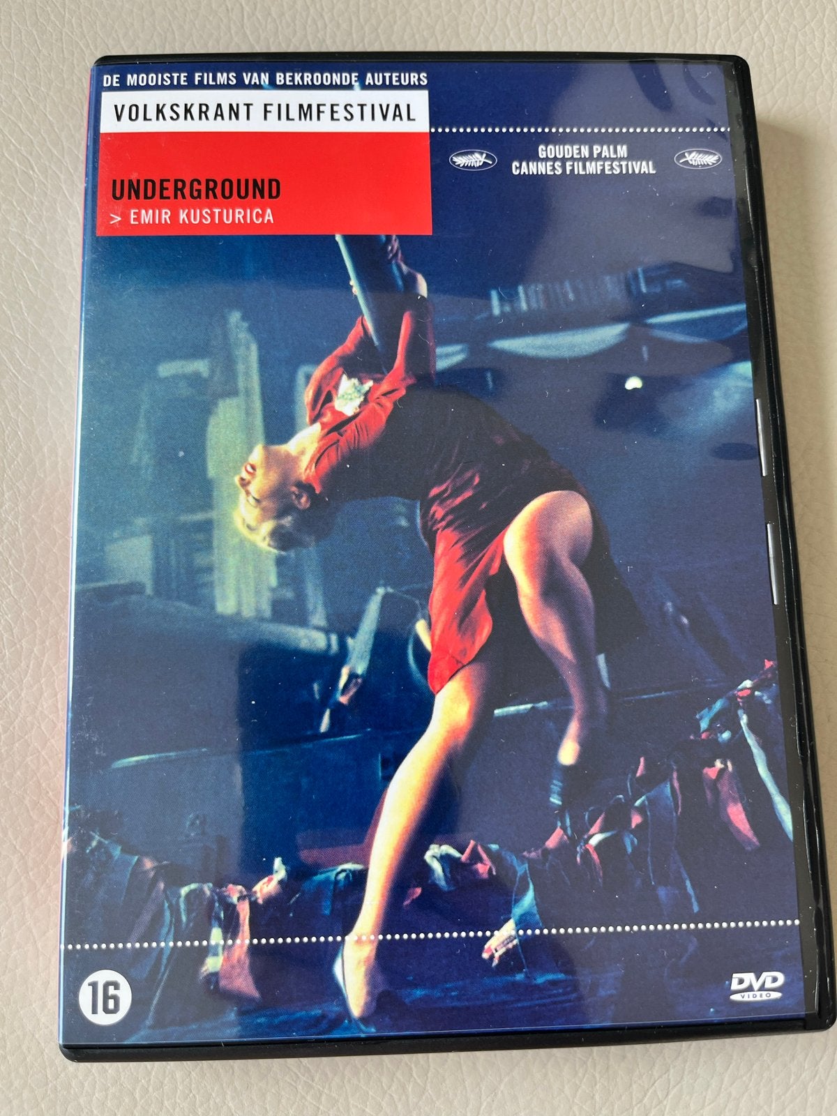 Underground (DVD) - Emir Kusturica - Gouden Palm Cannes, Cd's en Dvd's, Bonusmateriaal, Vanaf 16 jaar, Verzenden, Nederlands