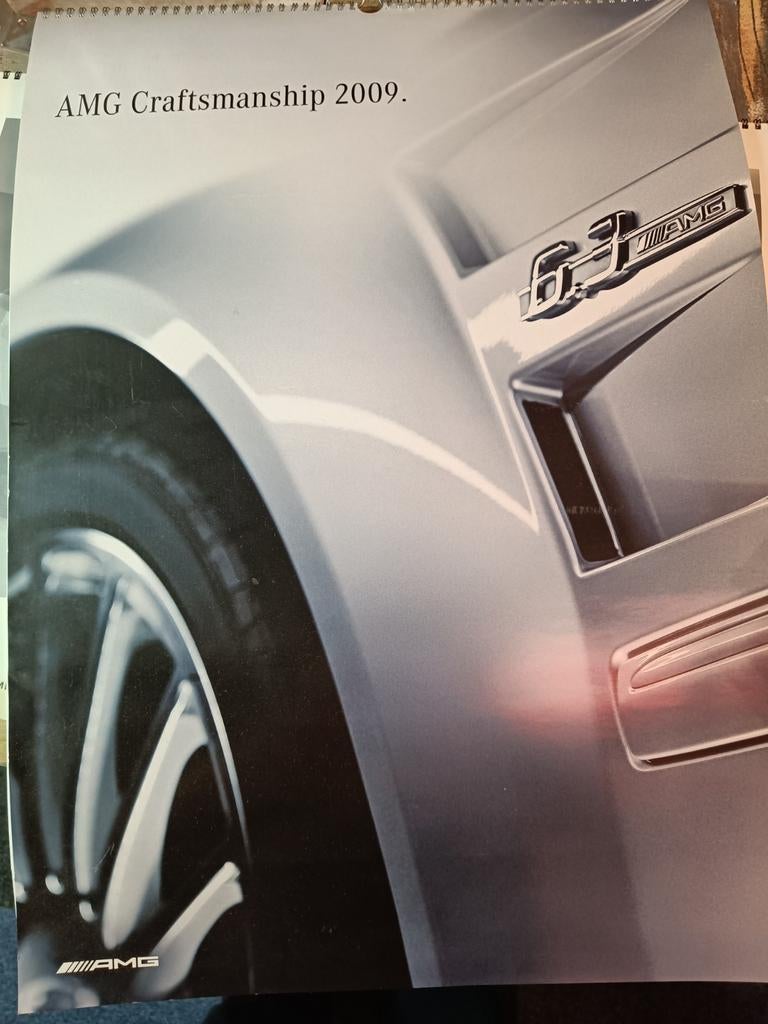 AMG kalender 2009 en miniaturen en div posters. Mercedes DTM, Auto, Groter dan 1:32, Zo goed als nieuw, Ophalen