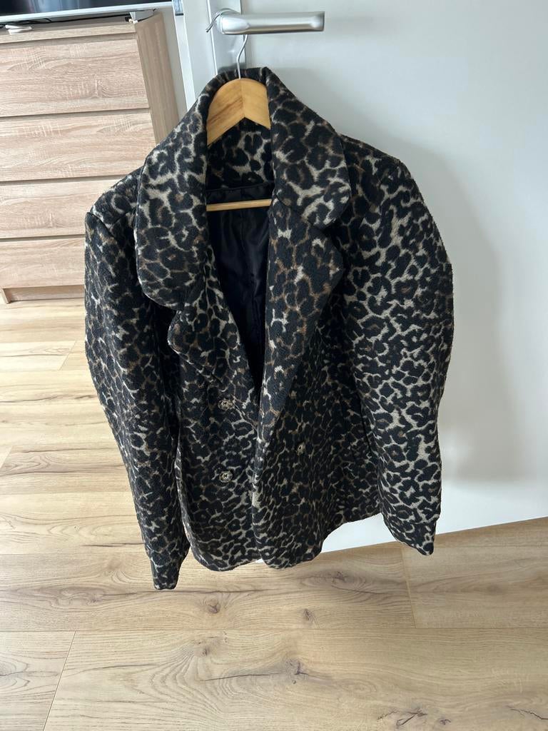 Tussenjas met panterprint maat 44, Kleding | Dames, Jassen | Winter, Ophalen of Verzenden, Gedragen, Maat 42/44 (L), Overige kleuren