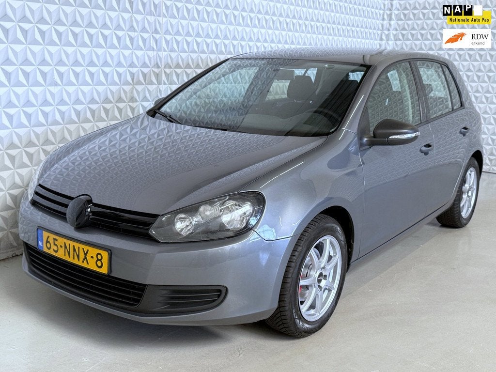 Volkswagen Golf 1.2 TSI Trendline BlueMotion / LEUKE AUTO! (, Voorwielaandrijving, Euro 5, Stof, Gebruikt