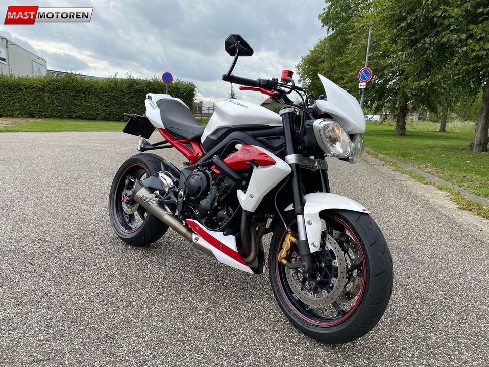 TRIUMPH STREET TRIPLE R ABS (bj 2014) 35,229 km, Motoren, Motoren | Triumph, 675 cc, Motorrijbewijs A, Bedrijf, Meer dan 35 kW
