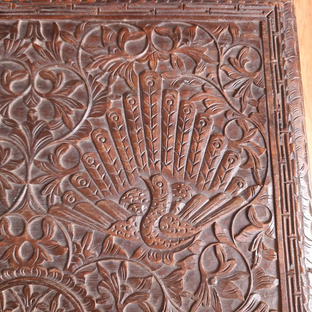 Indonesië Oost- Java Antieke Houten Kist Schrijfkist Pauwen, Verzenden