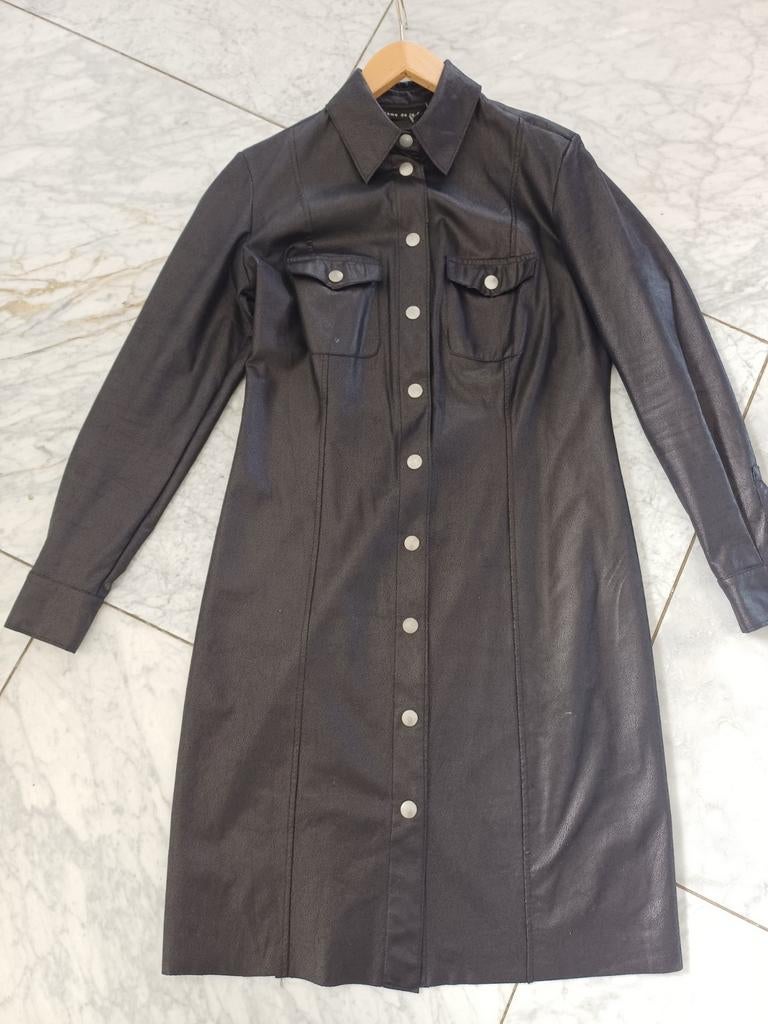 Crème de la Crème jurk maat M Nieuw
Lederlook, Maat 38/40 (M), Zwart, Crème de la Crème, Nieuw