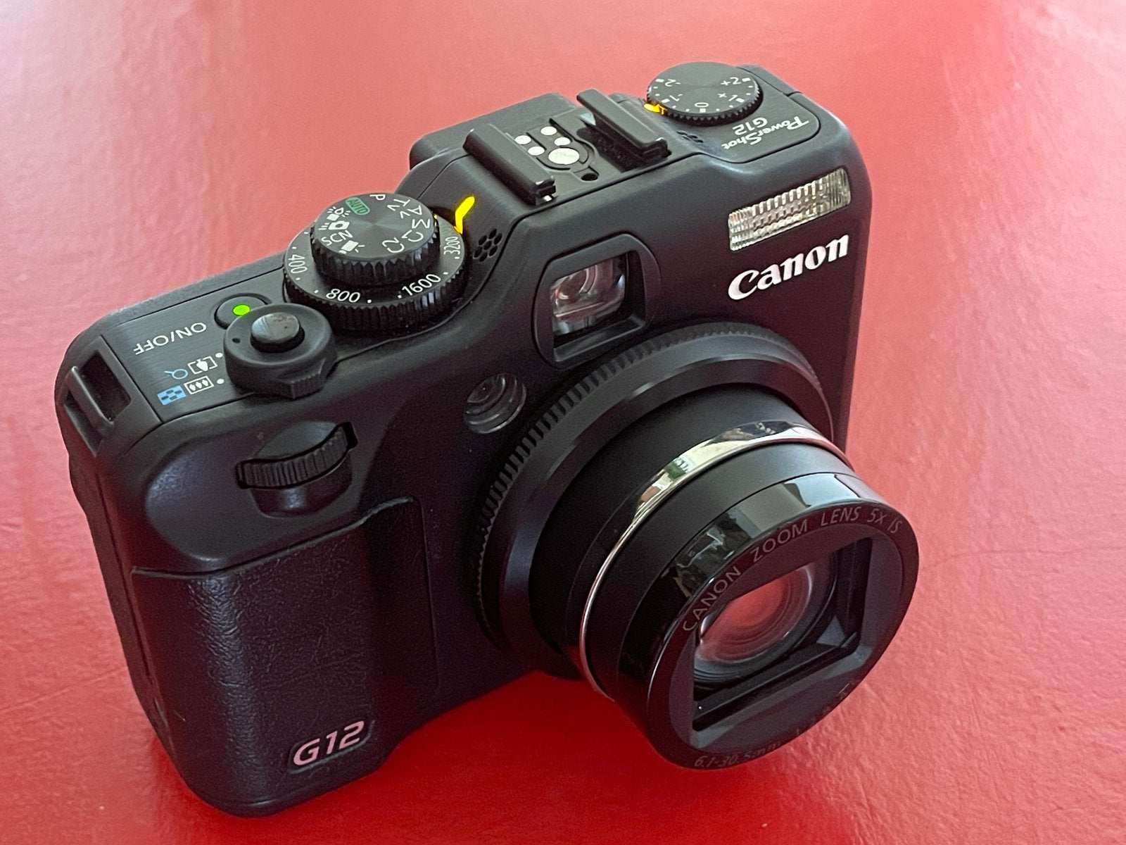 Foto 2 van Canon PowerShot G12 compactcamera