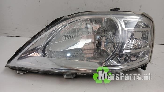 Koplamp links van een Dacia Logan, Dacia, Gebruikt, -, -
