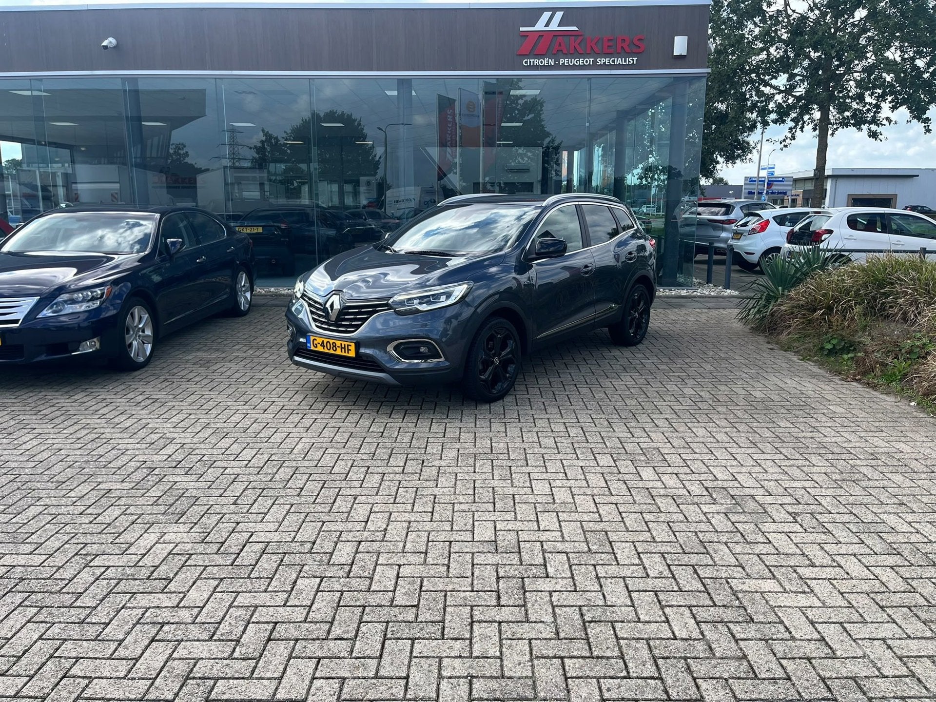 Renault Kadjar 1.3 TCe Black Edition, Auto's, Voorwielaandrijving, Kadjar, Gebruikt, Euro 6