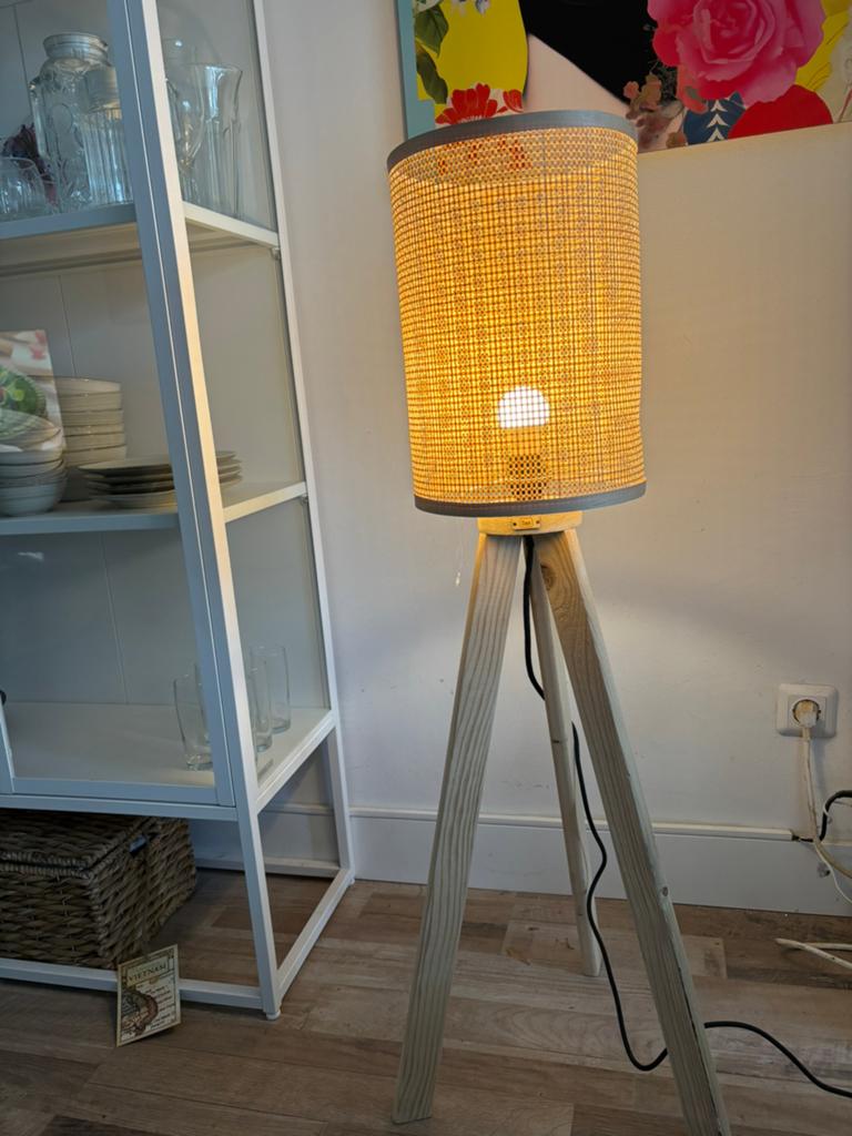 Vloerlamp japandi exclusief model, Ophalen, Zo goed als nieuw, Hout, 150 tot 200 cm