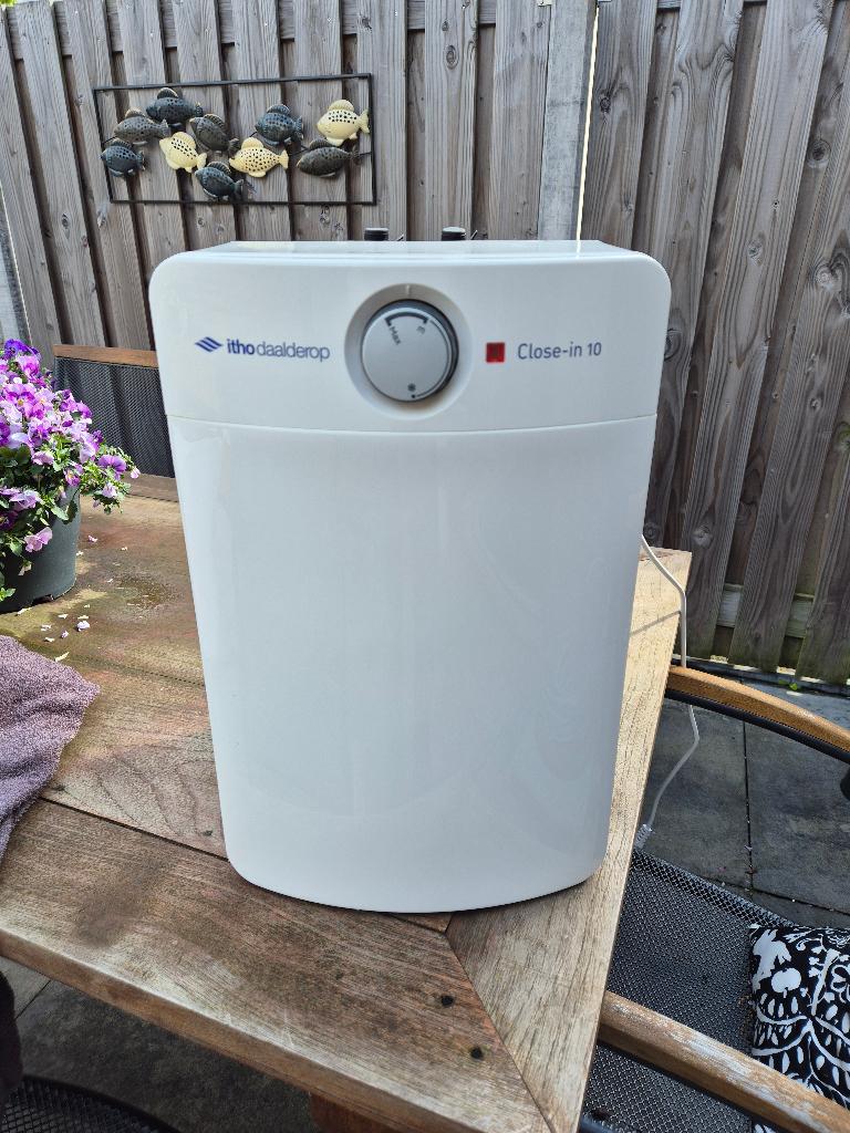 Itho Daalderop 10 liter, Gebruikt, Minder dan 20 liter, 3 t/m 5 jaar oud, Boiler