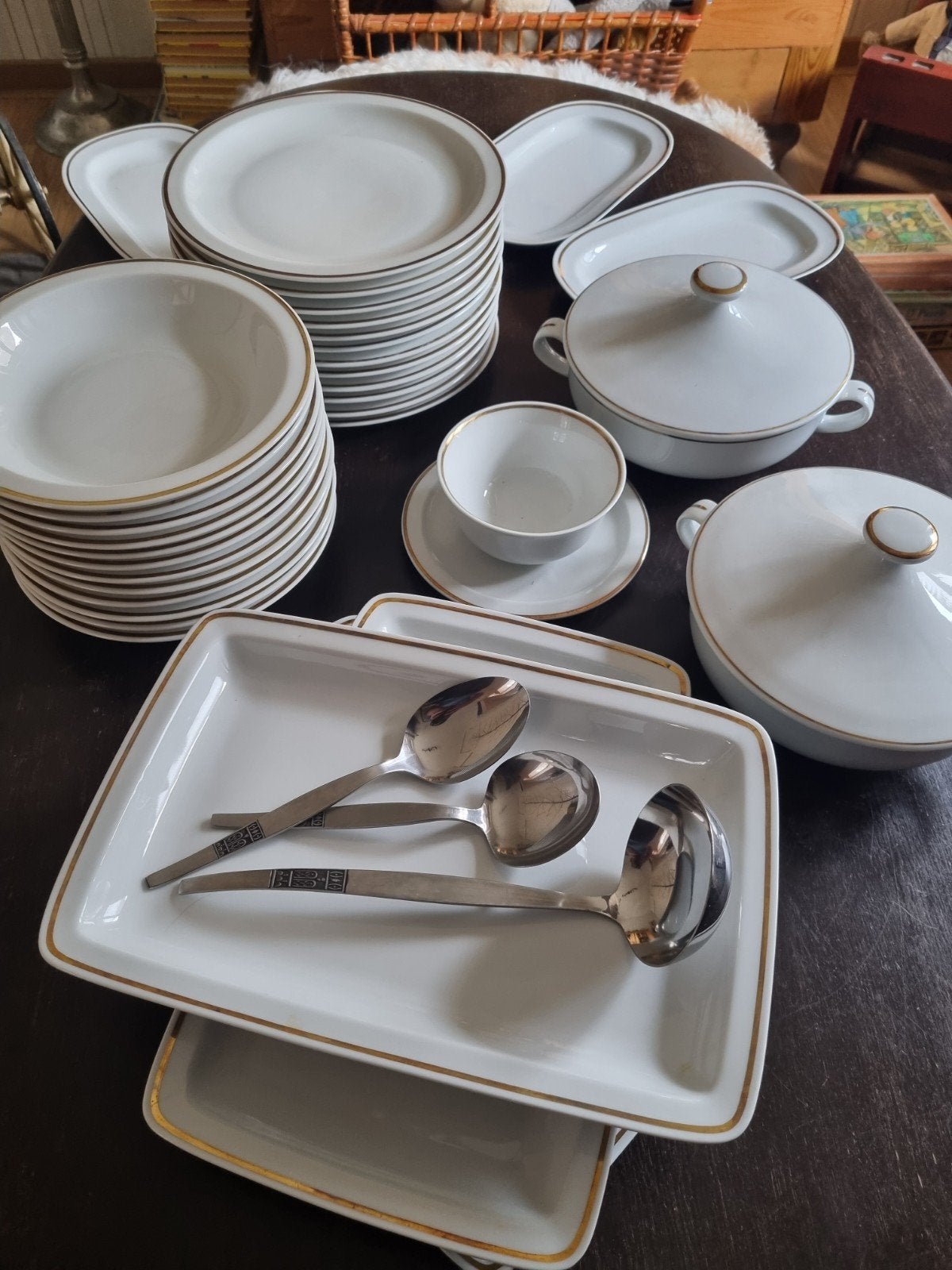 servies, Ophalen