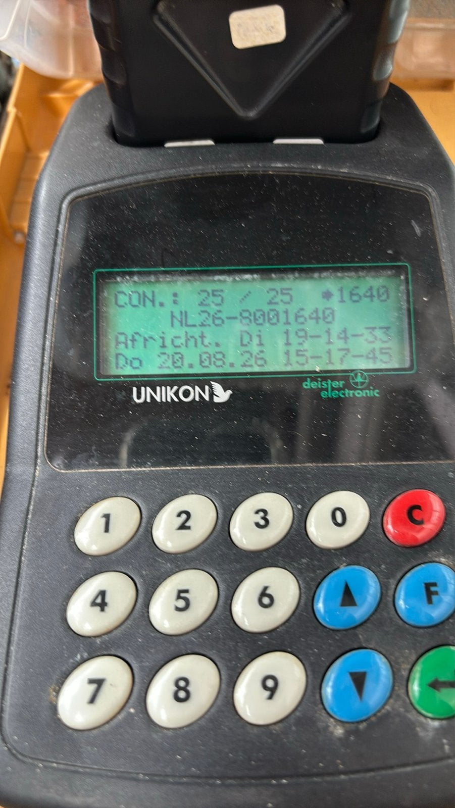 Unikon Champ-plus (zonder antenne), Dieren en Toebehoren, Meerdere dieren, Postduif