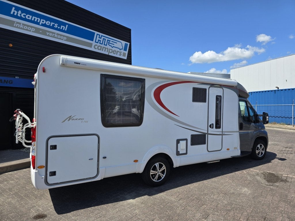 Bürstner Nexxo T 740 2012 Queensbed Meeneem prijs!!, Standaard zit, Ringverwarming, Boiler, Fiat