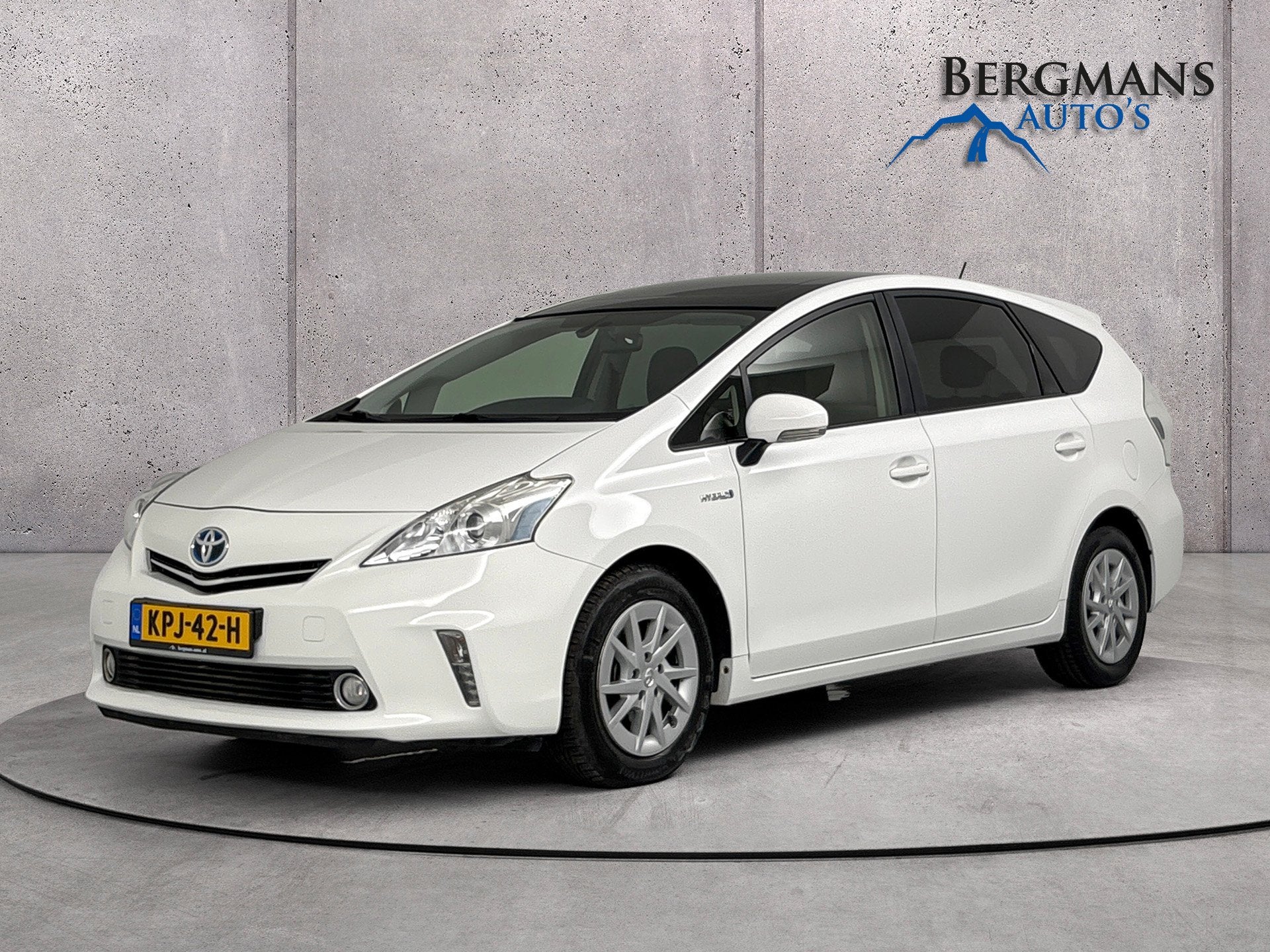 Toyota Prius Wagon - 1.8 Aspiration // DEALERONDERHOUDEN //, Euro 5, Gebruikt, Zwart, 4 cilinders