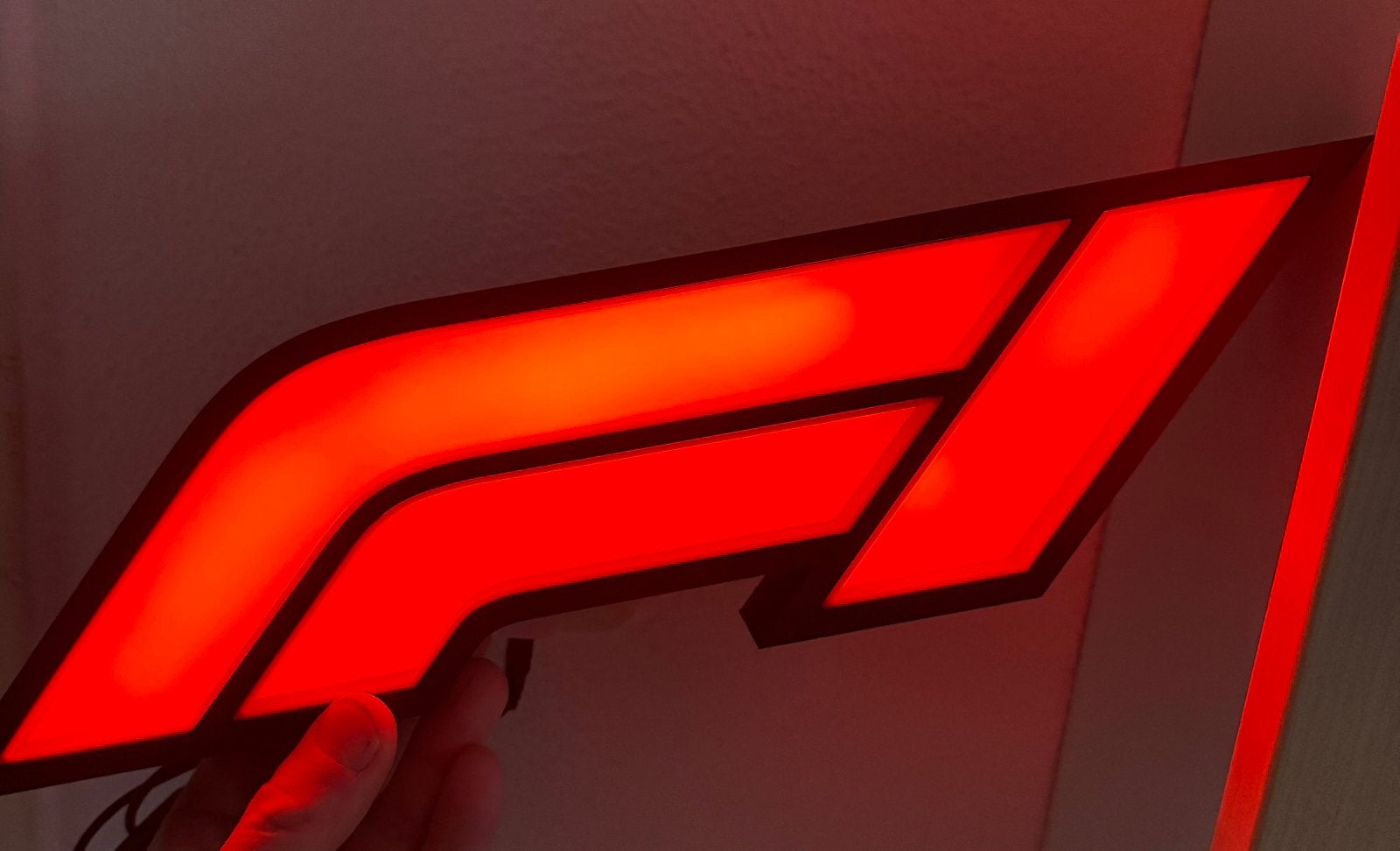 Formule 1 Led Lamp 26 cm breed Nieuw, Verzamelen, Merken en Reclamevoorwerpen, Ophalen of Verzenden, Nieuw, Lichtbak of (neon) lamp