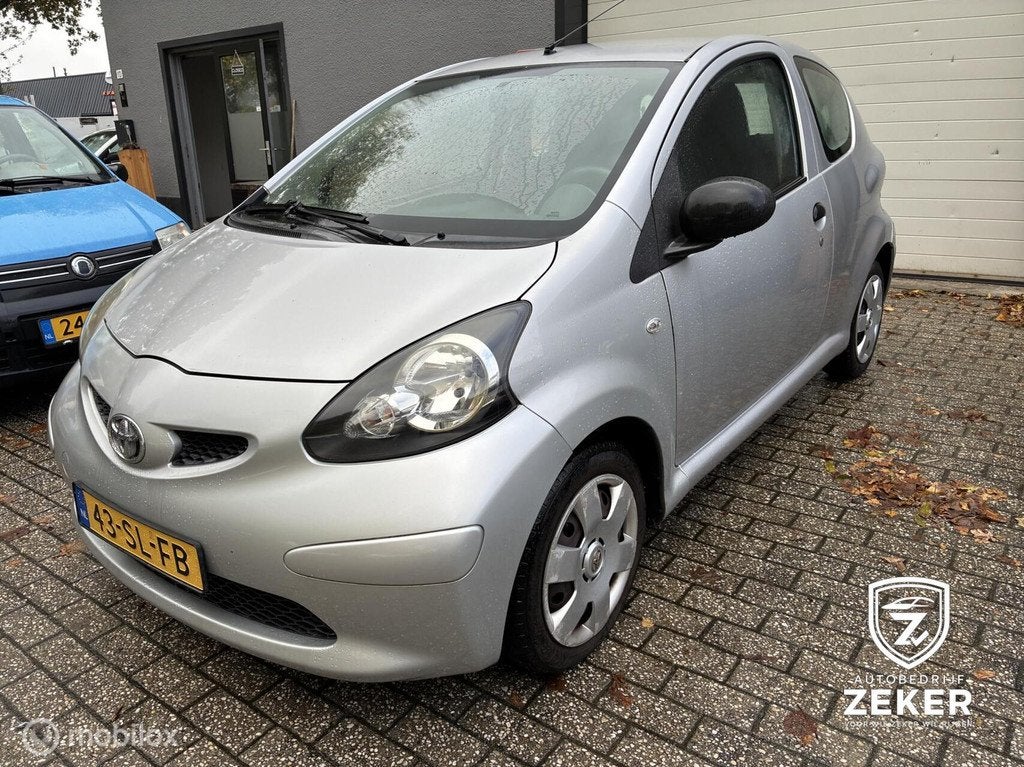 Toyota Aygo 1.0-12V / NIEUWE APK / NAP / INRUIL MOGELIJK /, Voorwielaandrijving, Gebruikt, 765 kg, 4 stoelen