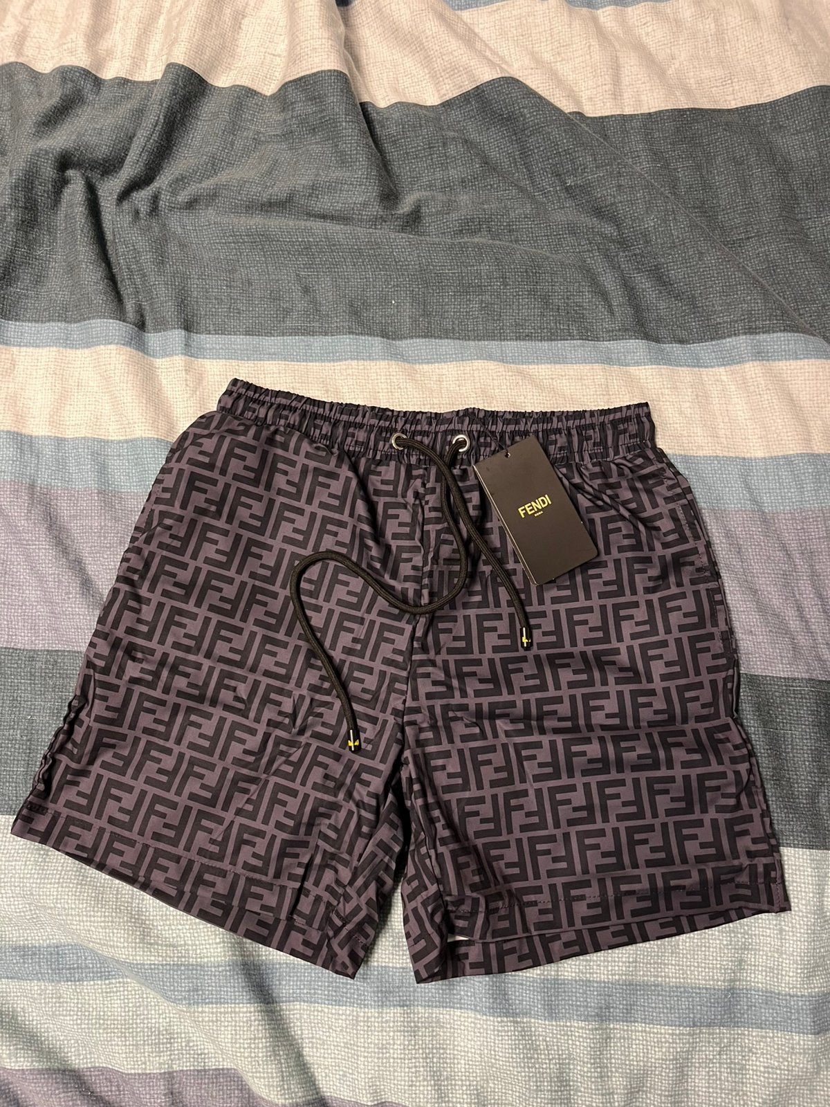 Fendi shorts, Verzenden, Zwart