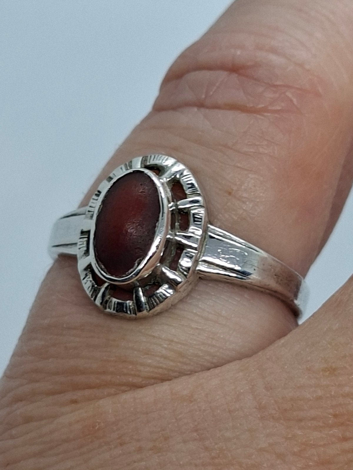 Zilveren Vintage Ring met Bloedkoraal - Maat 55 (835), Ophalen of Verzenden, 17 tot 18, Met edelsteen, Dame
