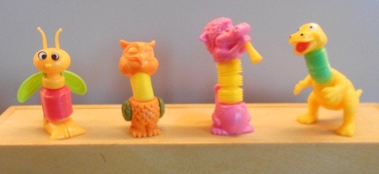 Kindersurprise Ferrero : 4 verschillende balgfiguren oa Bij, Ophalen of Verzenden, Zo goed als nieuw, Overige typen