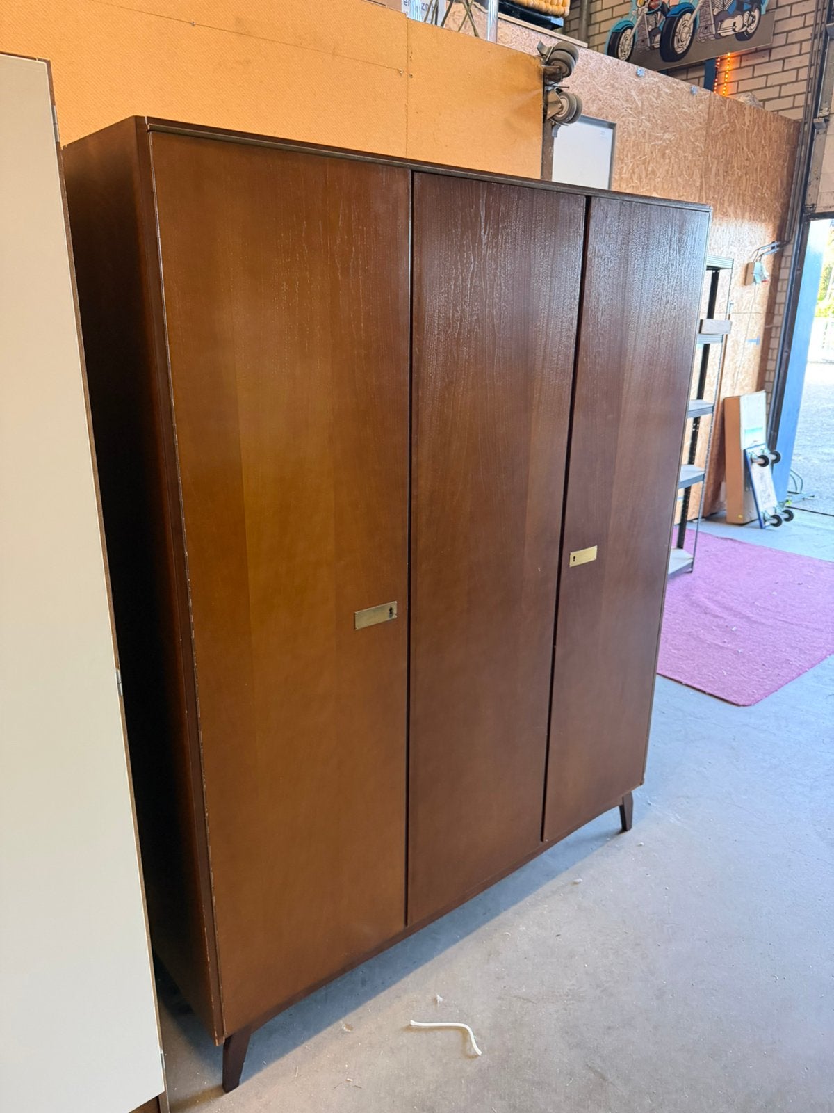 Vintage linnenkast 3-deurs met lades | retro op pootjes, Ophalen, 100 tot 150 cm, Vintage, Zo goed als nieuw