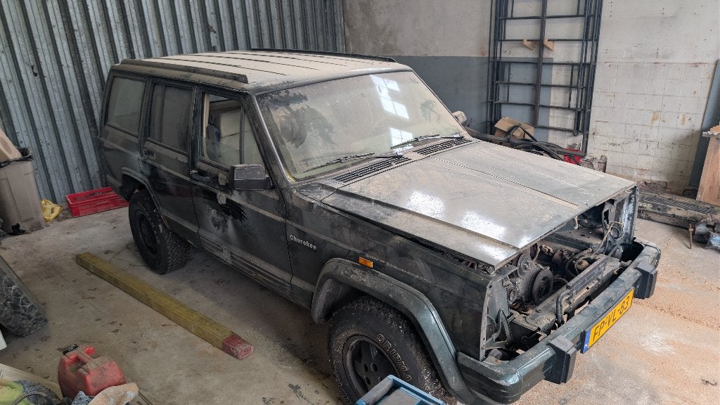 Jeep Cherokee XJ 4.0 6-cilinder 4x4 – 1992 – Project, foto 3