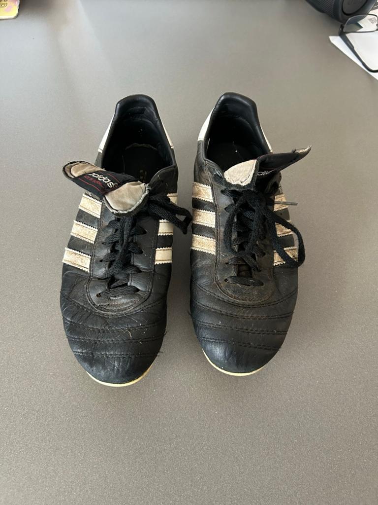 Adidas Copa Mundial voetbalschoenen maat 39 1/3, Sport en Fitness, Voetbal, Ophalen of Verzenden, Gebruikt, Schoenen