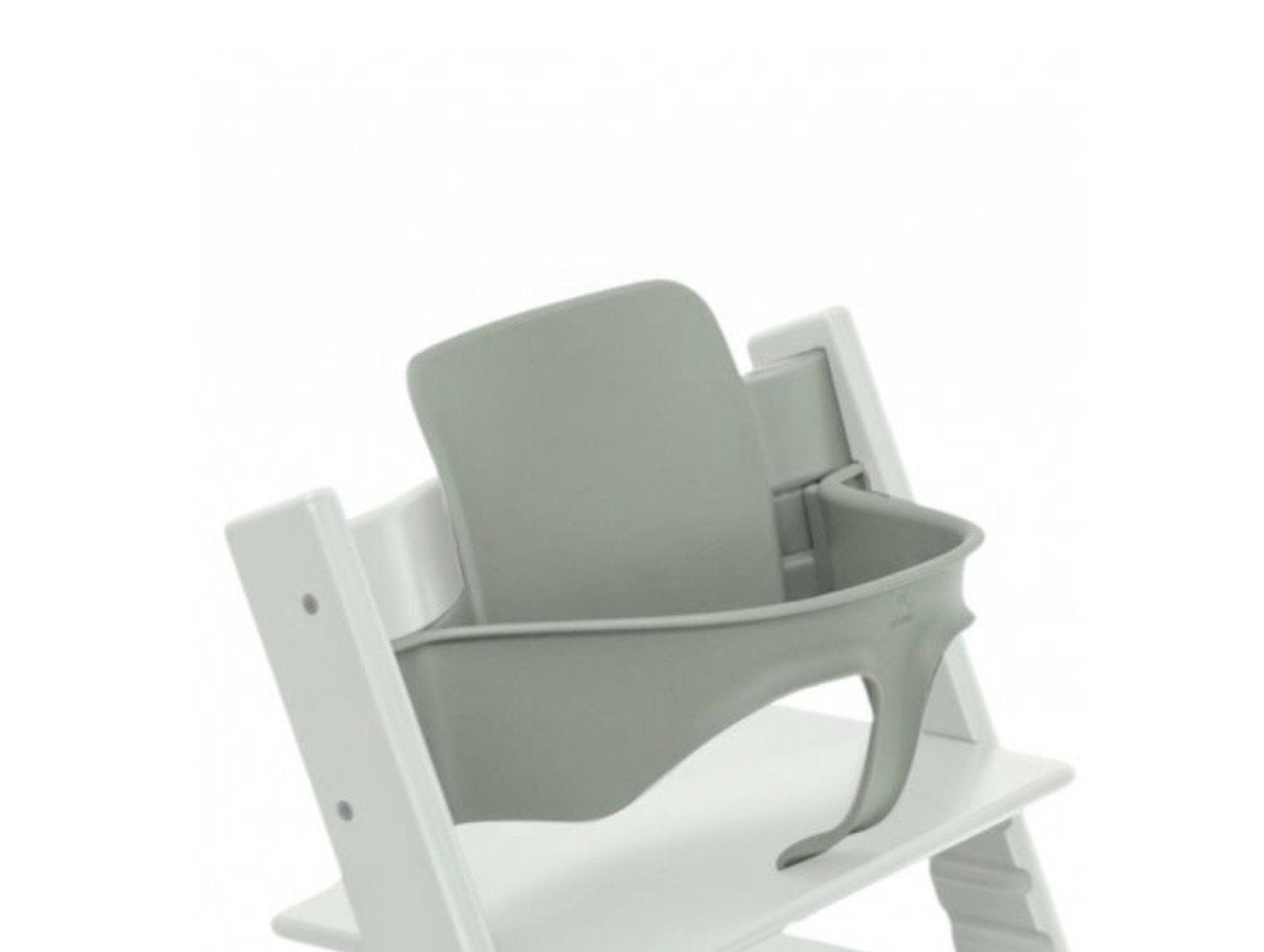 Tripp Trapp baby set - moss green + gratis Stokke harness, Kinderen en Baby's, Kinderstoelen, Ophalen of Verzenden, Zo goed als nieuw