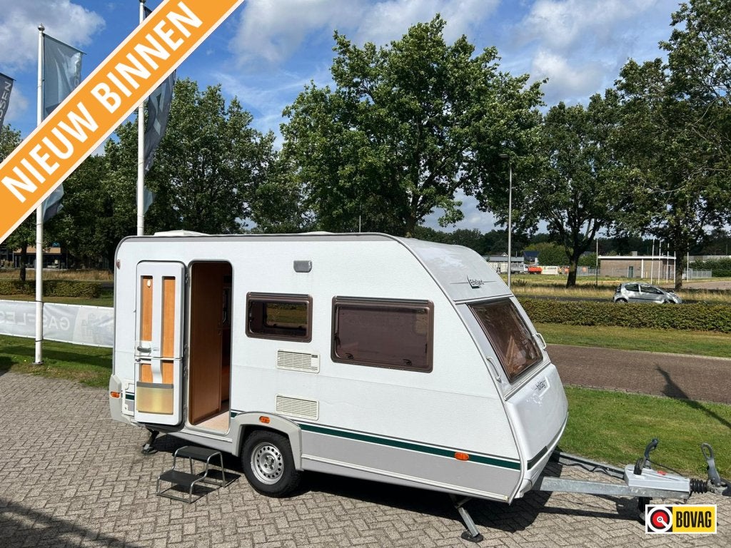 Eifelland Holiday 395 TM | Fietsendrager voor & acht, Caravans en Kamperen, Bedrijf, Treinzit, 750 - 1000 kg, Tot en met 4